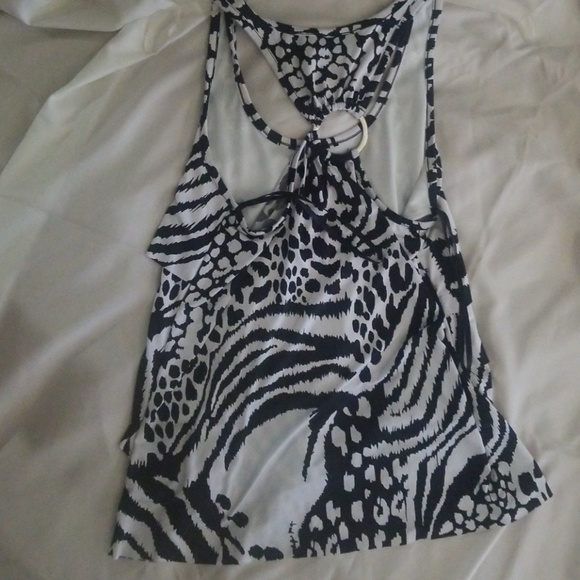 Shirt - Picture 2 of 4